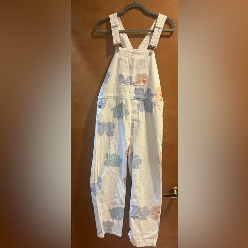 Storia - White floral overalls - size small - NWT